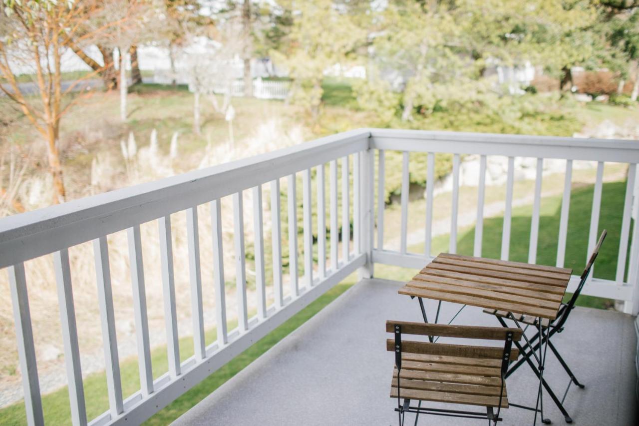Friday Harbor Suites Bagian luar foto