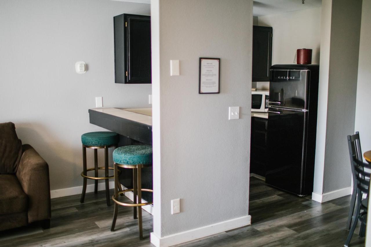 Friday Harbor Suites Bagian luar foto