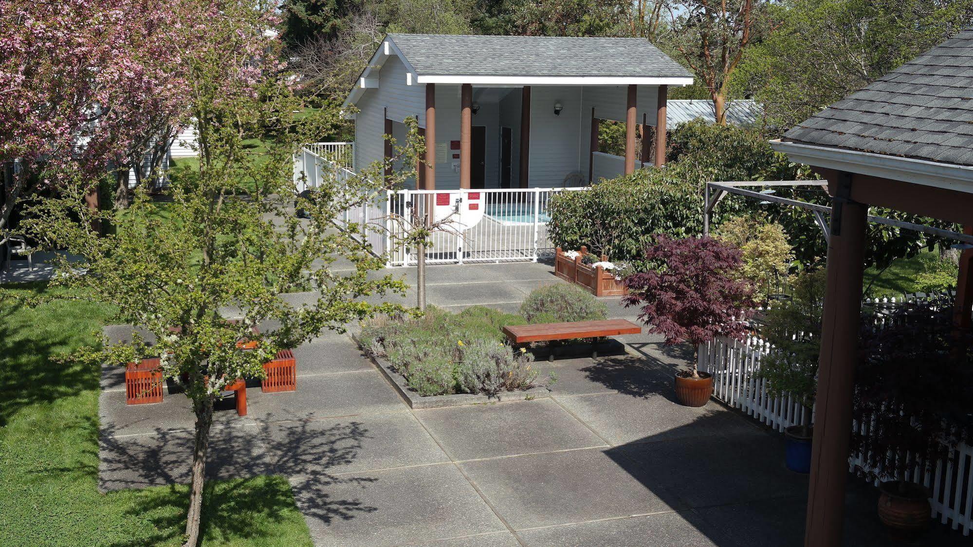 Friday Harbor Suites Bagian luar foto